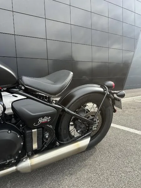 Bonneville Bobber 1200