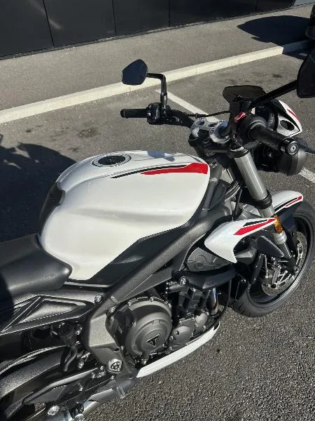 STREET TRIPLE 660 S A2