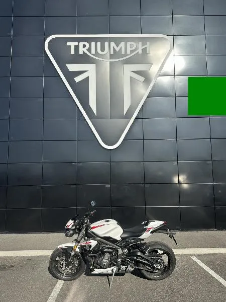 STREET TRIPLE 660 S A2