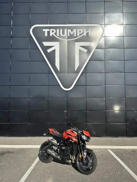 STREET TRIPLE 765 R A2 2025