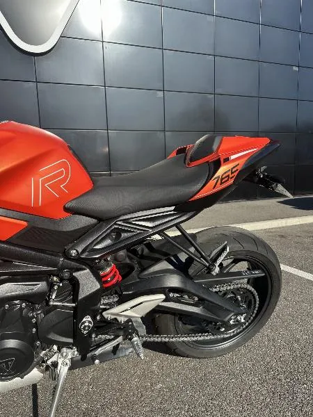 STREET TRIPLE 765 R A2