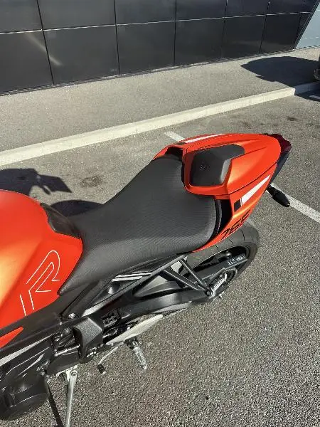 STREET TRIPLE 765 R A2