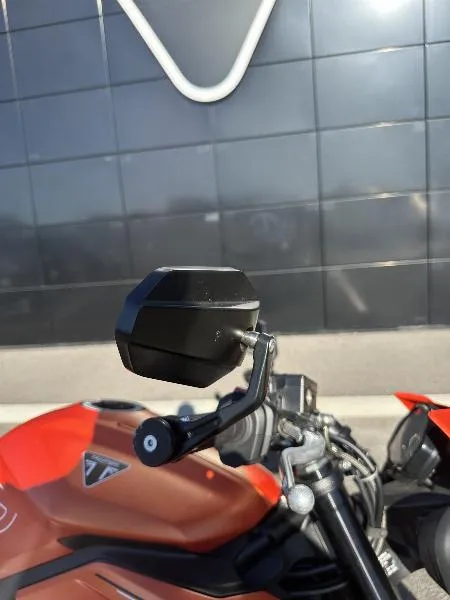 STREET TRIPLE 765 R A2
