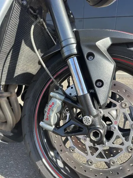 STREET TRIPLE 765 RS