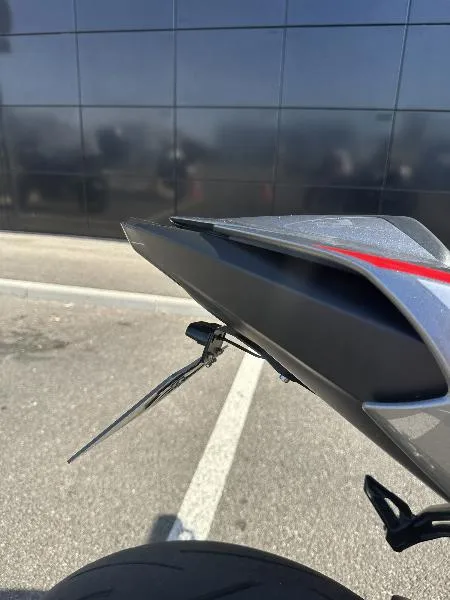 STREET TRIPLE 765 RS