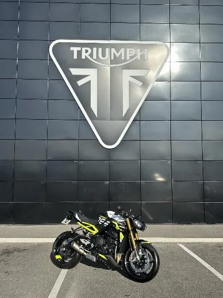 STREET TRIPLE 765 MOTO2 EDITION