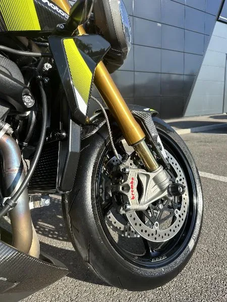 STREET TRIPLE 765 MOTO2 EDITION