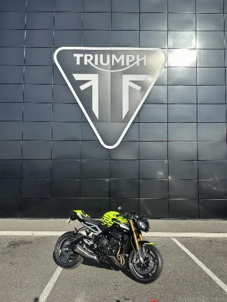 STREET TRIPLE 765 MOTO2 EDITION