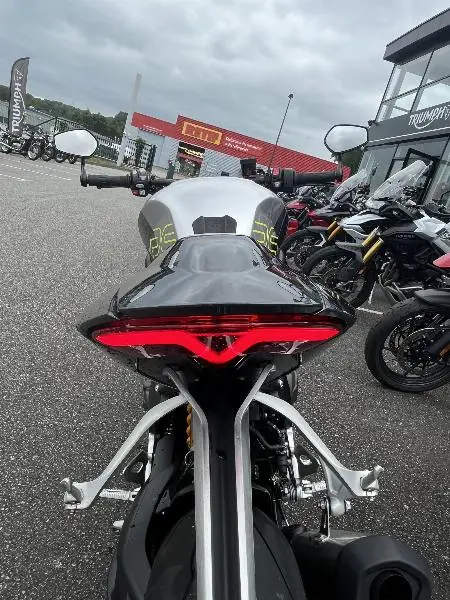 SPEED TRIPLE 1200 RS