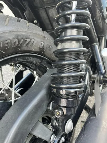 Bonneville T100
