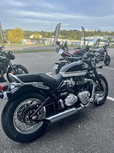 BONNEVILLE SPEEDMASTER 1200