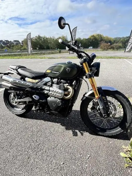 SCRAMBLER 900