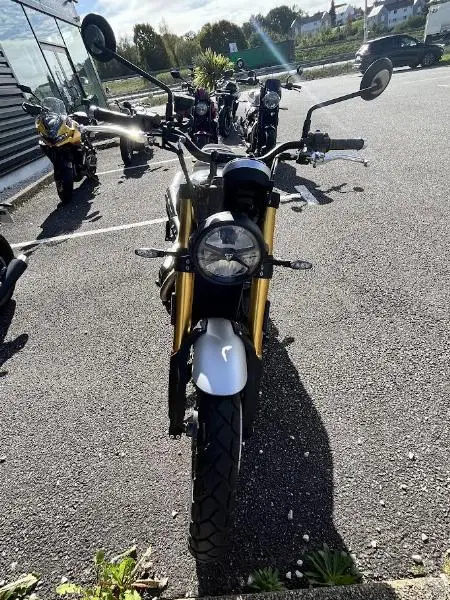 SCRAMBLER 900