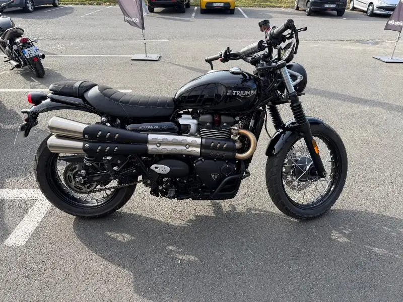 SCRAMBLER 900