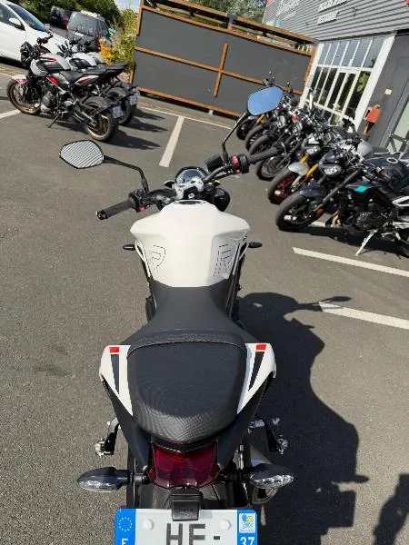 STREET TRIPLE 765 R A2