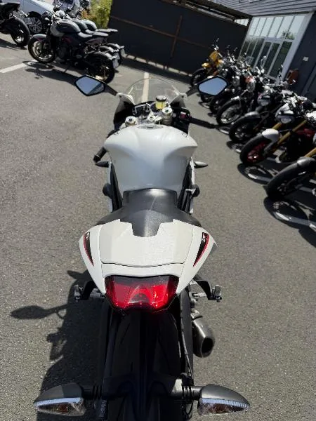 DAYTONA  675 R