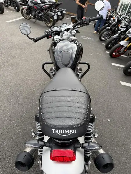 SPEED TWIN 1200