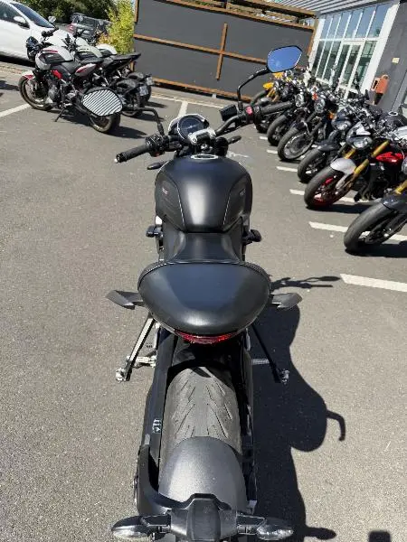 TRIDENT 660