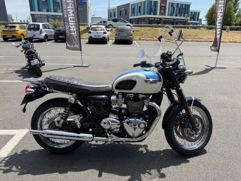 BONNEVILLE T120