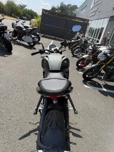 TRIDENT 660