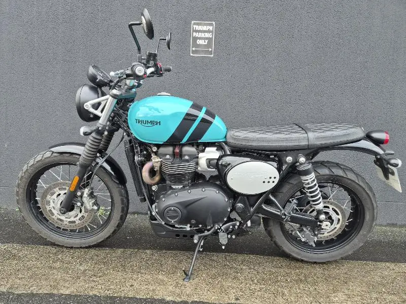 SCRAMBLER 900