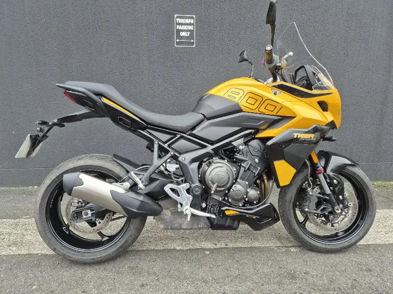 TIGER 800
