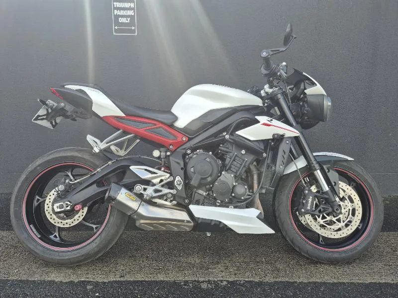 STREET TRIPLE 765 R