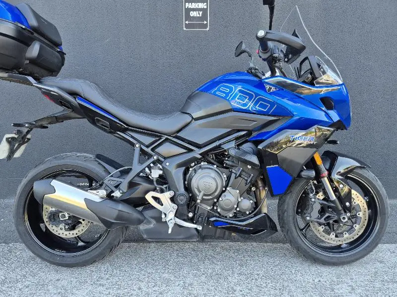 TIGER SPORT 800