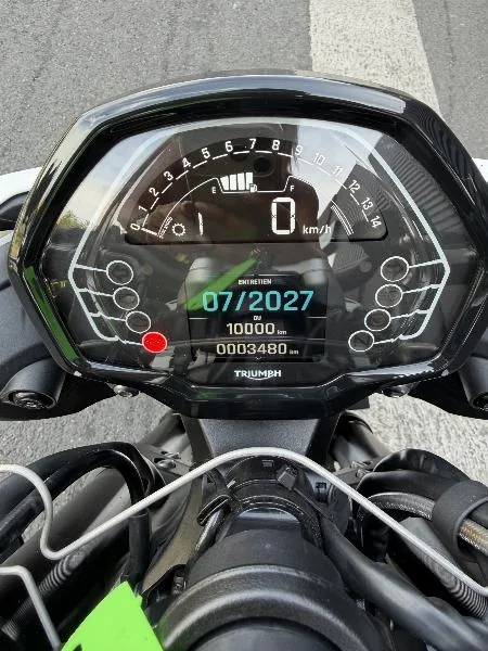 STREET TRIPLE 765 R