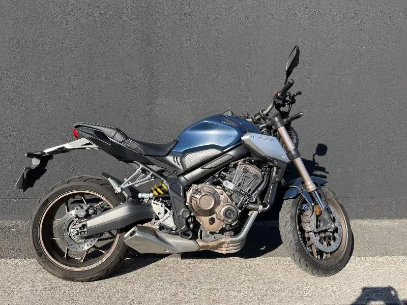 CB 650 RA