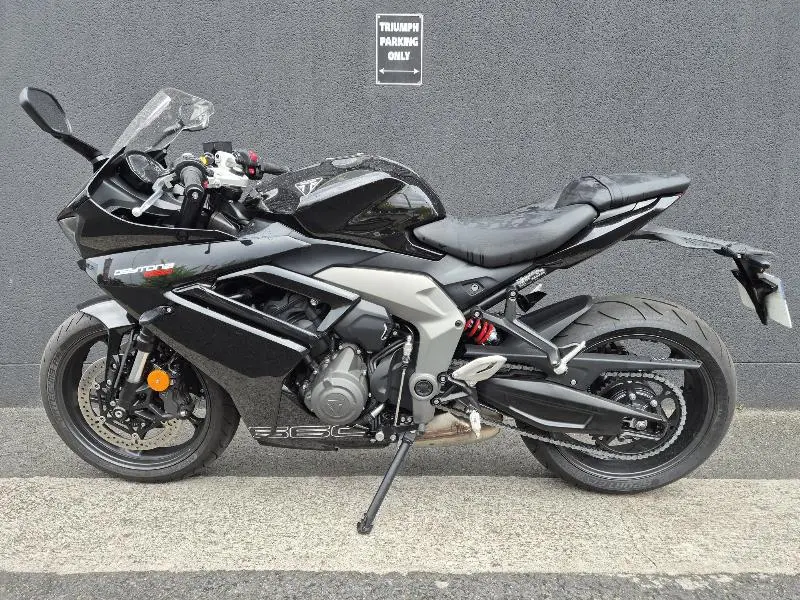 	DAYTONA 660