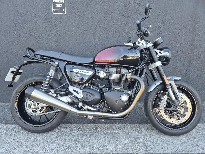SPEED TWIN 1200