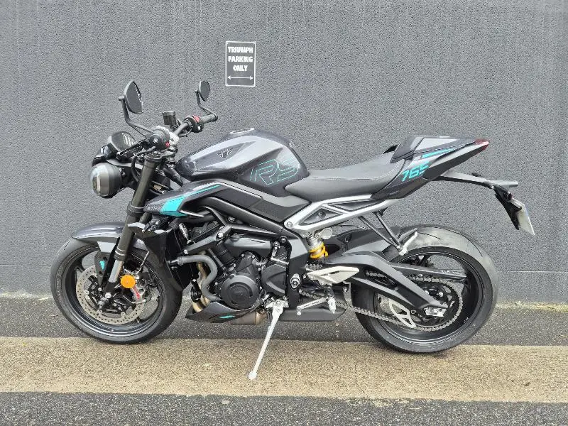 STREET TRIPLE 765 RS