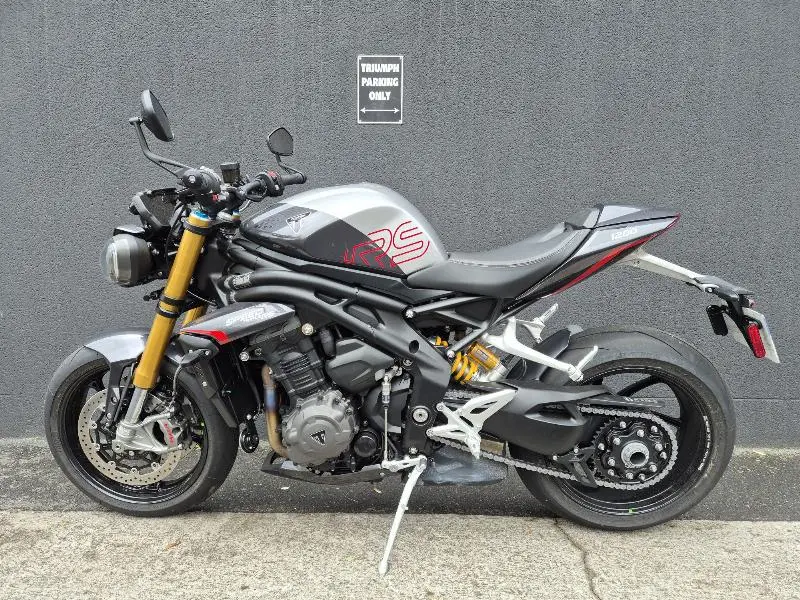 SPEED TRIPLE 1200 RS