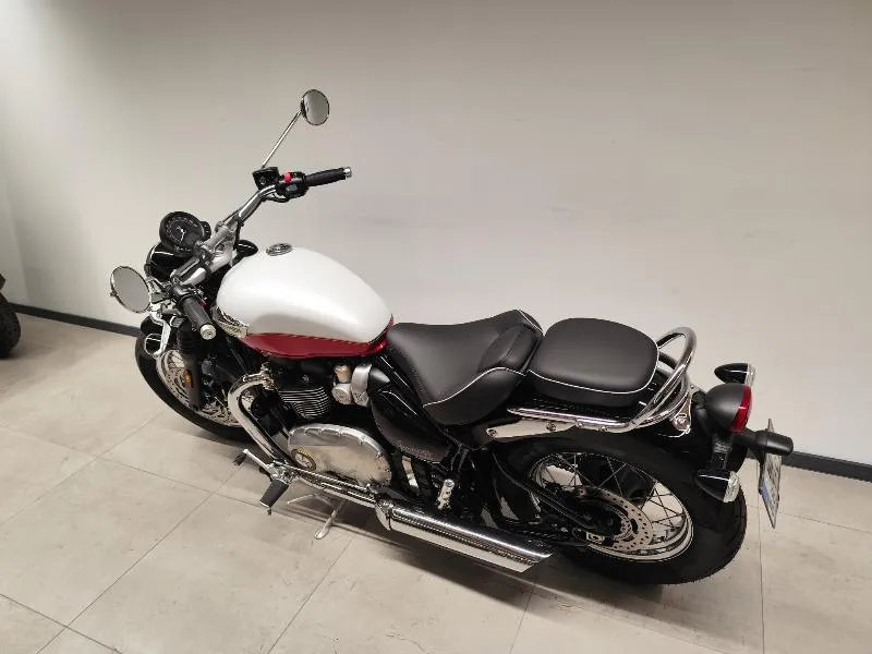 BONNEVILLE SPEEDMASTER 1200