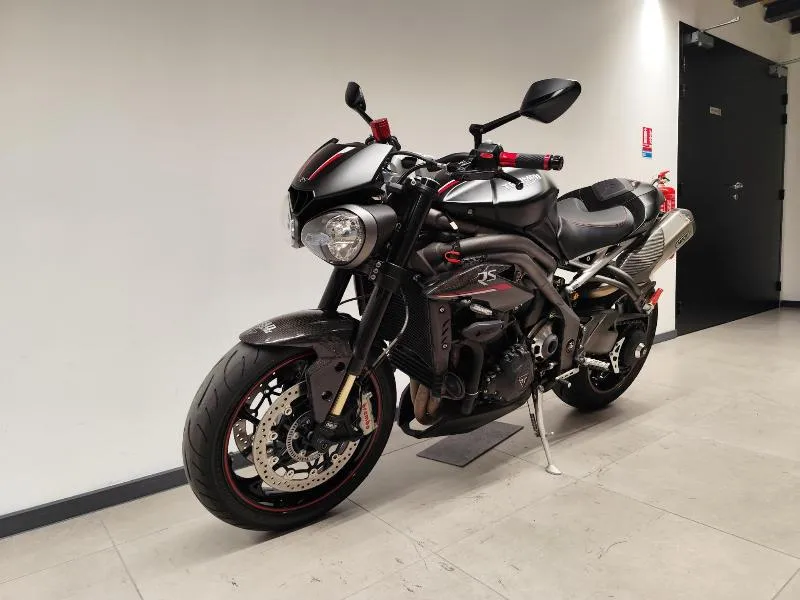 SPEED TRIPLE 1050 RS