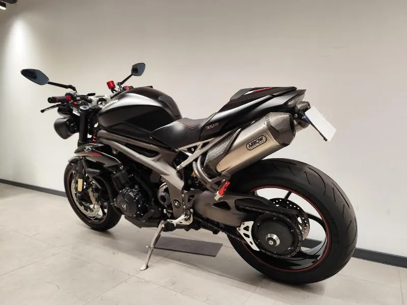 SPEED TRIPLE 1050 RS