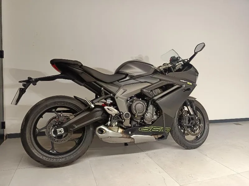	DAYTONA 660