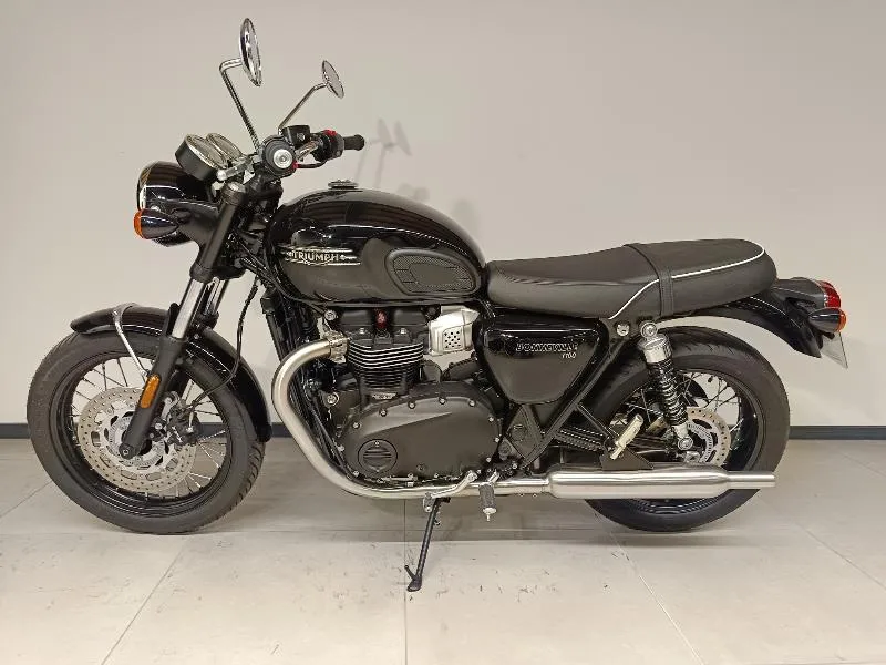 Bonneville T100