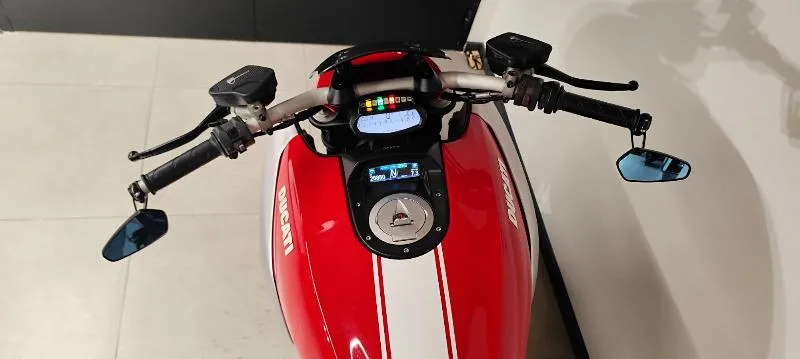 Diavel 1200