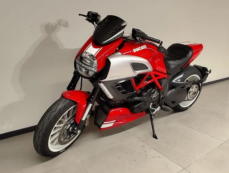 Diavel 1200