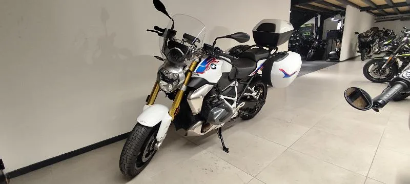R 1250 R