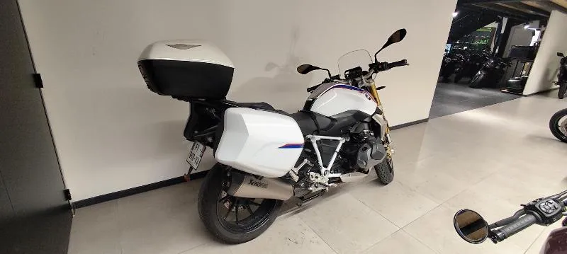 R 1250 R