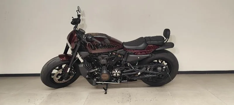 SPORTSTER 1250 S