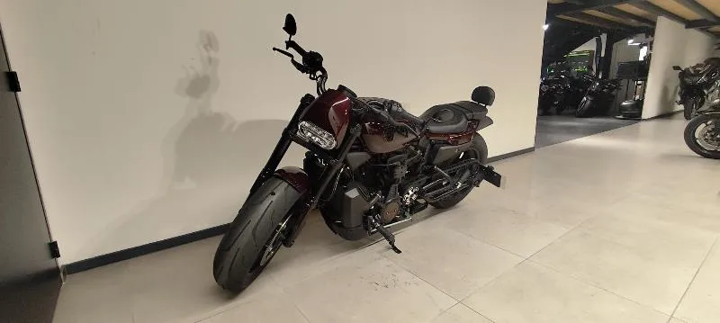 SPORTSTER 1250 S