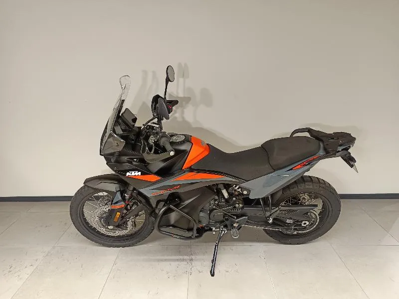 890 ADVENTURE