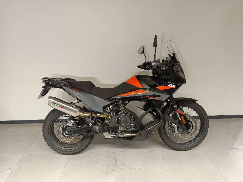 890 ADVENTURE