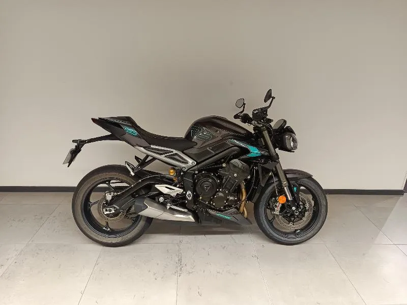 STREET TRIPLE 765 RS