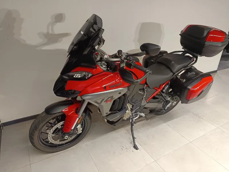 MULTISTRADA V4 S