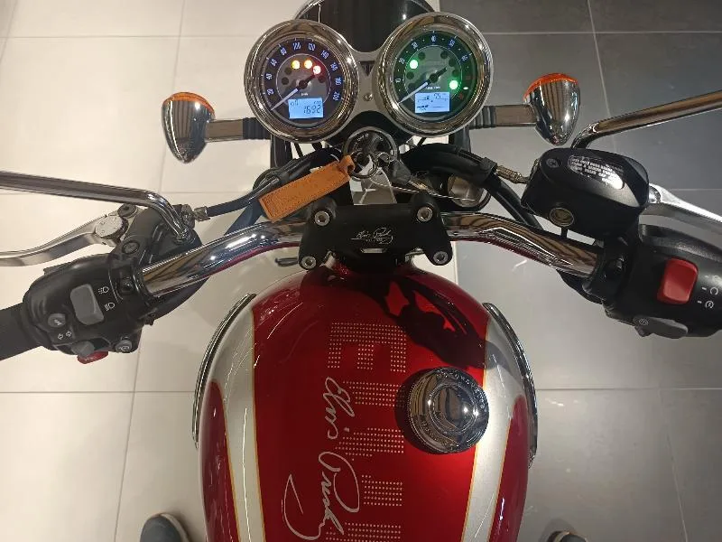 BONNEVILLE T120